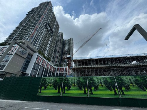 Kuchai Uptown residential tower above the retail podium at Kuchai Sentral Phase 2, Kuchai Lama